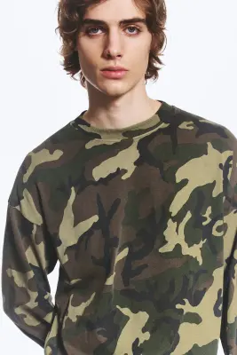 T-shirt carré graphique à manches longues Great - Vert kaki - Camouflage — photo 2