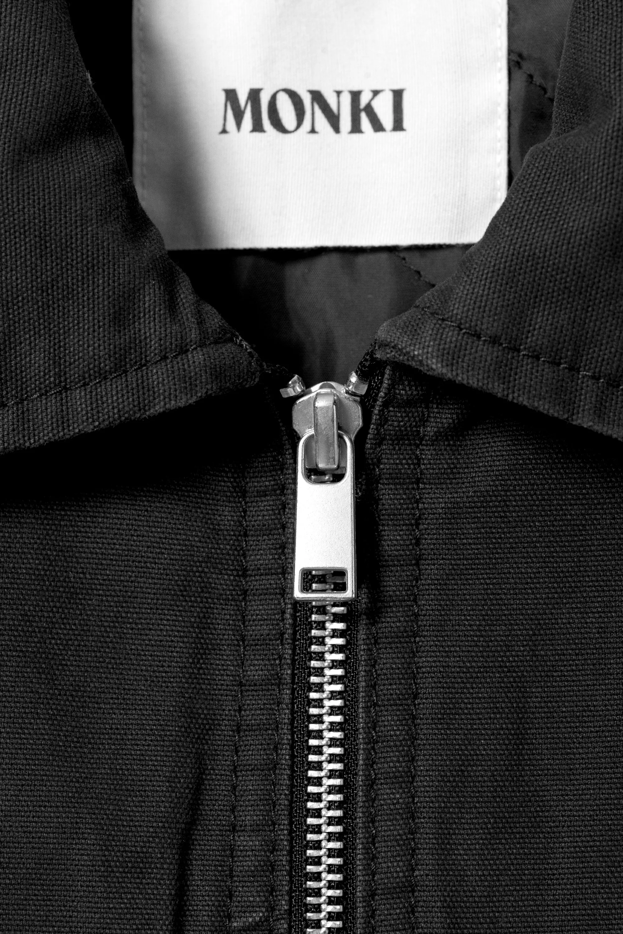 Gilet sans manches en toile légèrement matelassée - Noir