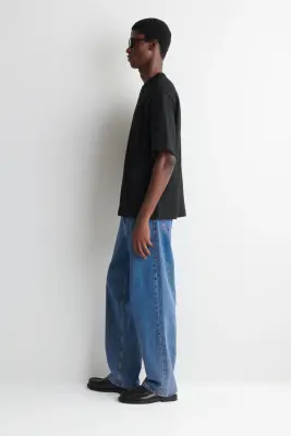 T-SHIRT OVERSIZE À DÉTAIL DE POCHE - NOIR — photo 1