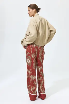 Pantalon large avec taille élastique - Rouge/motif cachemire — photo 3