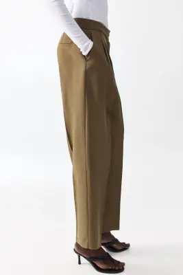 Pantalon en twill avec jambes barrel - Vert kaki — photo 2
