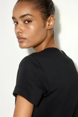 T-shirt ajusté - Noir — photo 2
