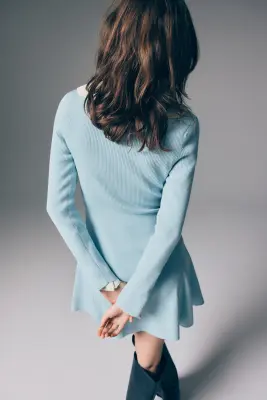 Robe en maille côtelée avec jupe évasée - Bleu clair — photo 3