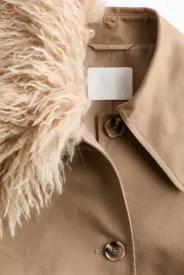 Manteau en twill avec col duveteux - Beige — photo 3