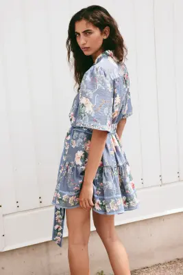 Robe à boutons avec liens à nouer - Bleu ancien foncé/fleuri — photo 3