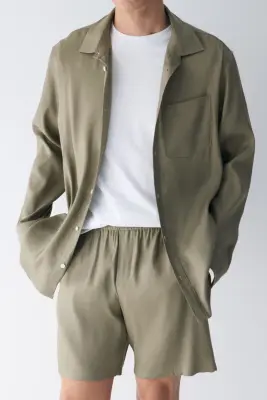 Short Easy-care Relaxed Fit en lin mélangé - Vert kaki — photo 1