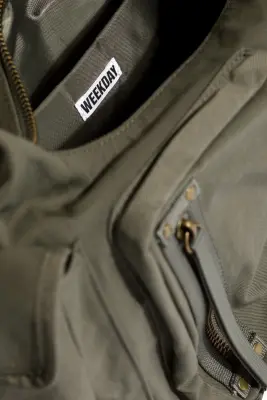 Sac à bandoulière multi-poches - Vert kaki cendré — photo 2