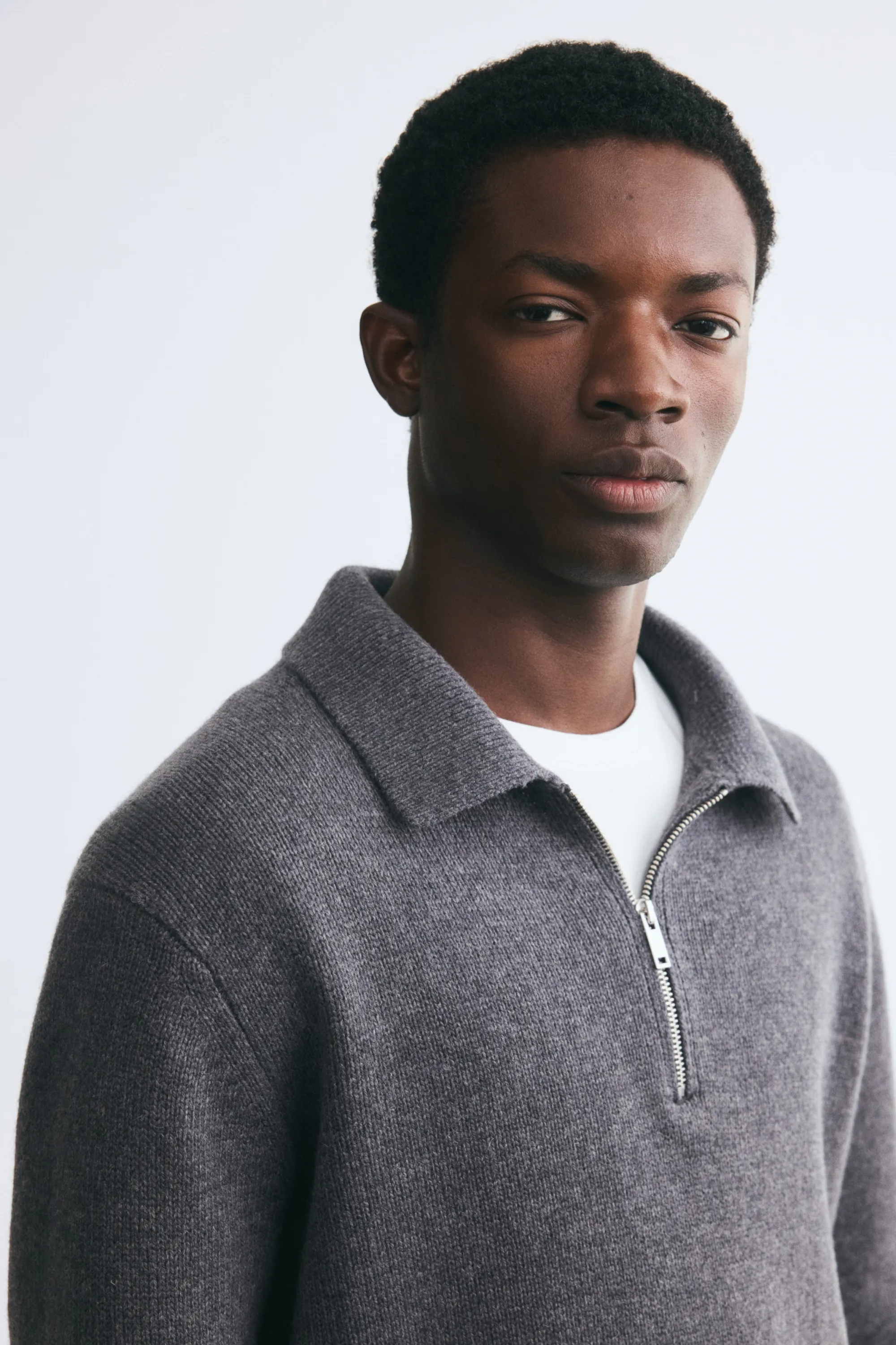 Polo Regular Fit en laine - Gris foncé chiné