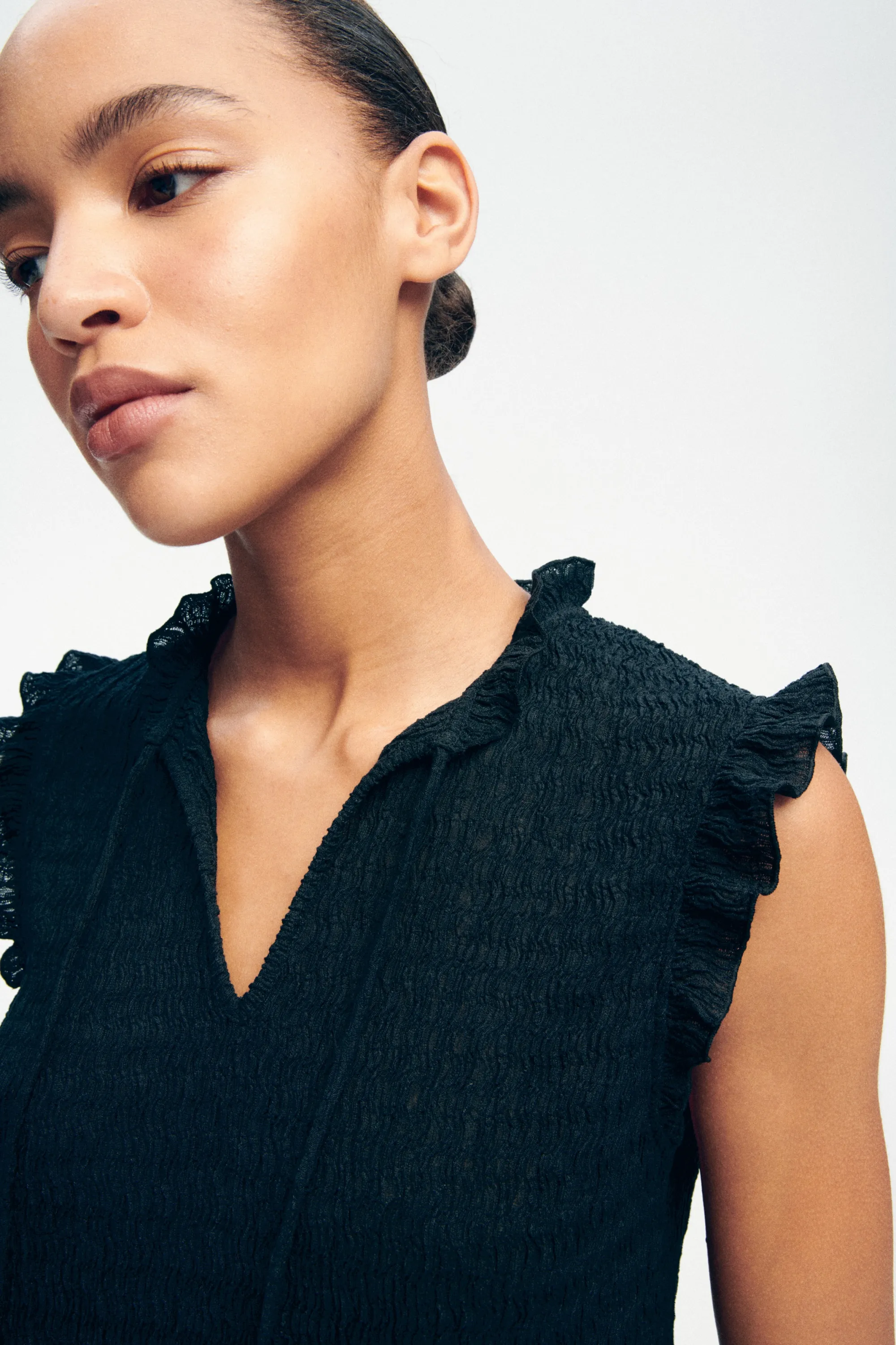 Top ruché avec détail à nouer - Noir