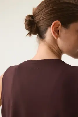 Débardeur de sport boxy DryMove™ - Prune chocolat — photo 3