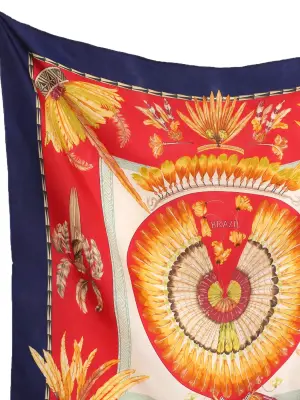 Foulard carré en twill de soie iconique "BRAZIL" bleu, rouge, jaune  Prix boutique 460€ Taille 90 x 90 — photo 2