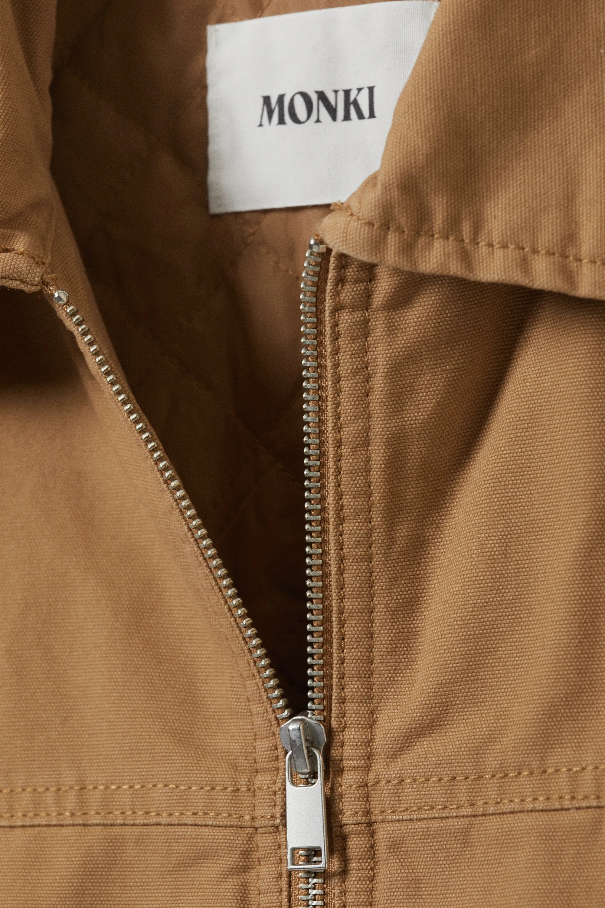 Gilet sans manches en toile légèrement matelassée - Marron