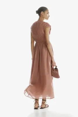 Robe en ramie avec cordons de serrage - Marron — photo 3