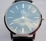 Montre a quartz extra flat