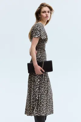 Robe à smocks - Beige clair/imprimé léopard — photo 3