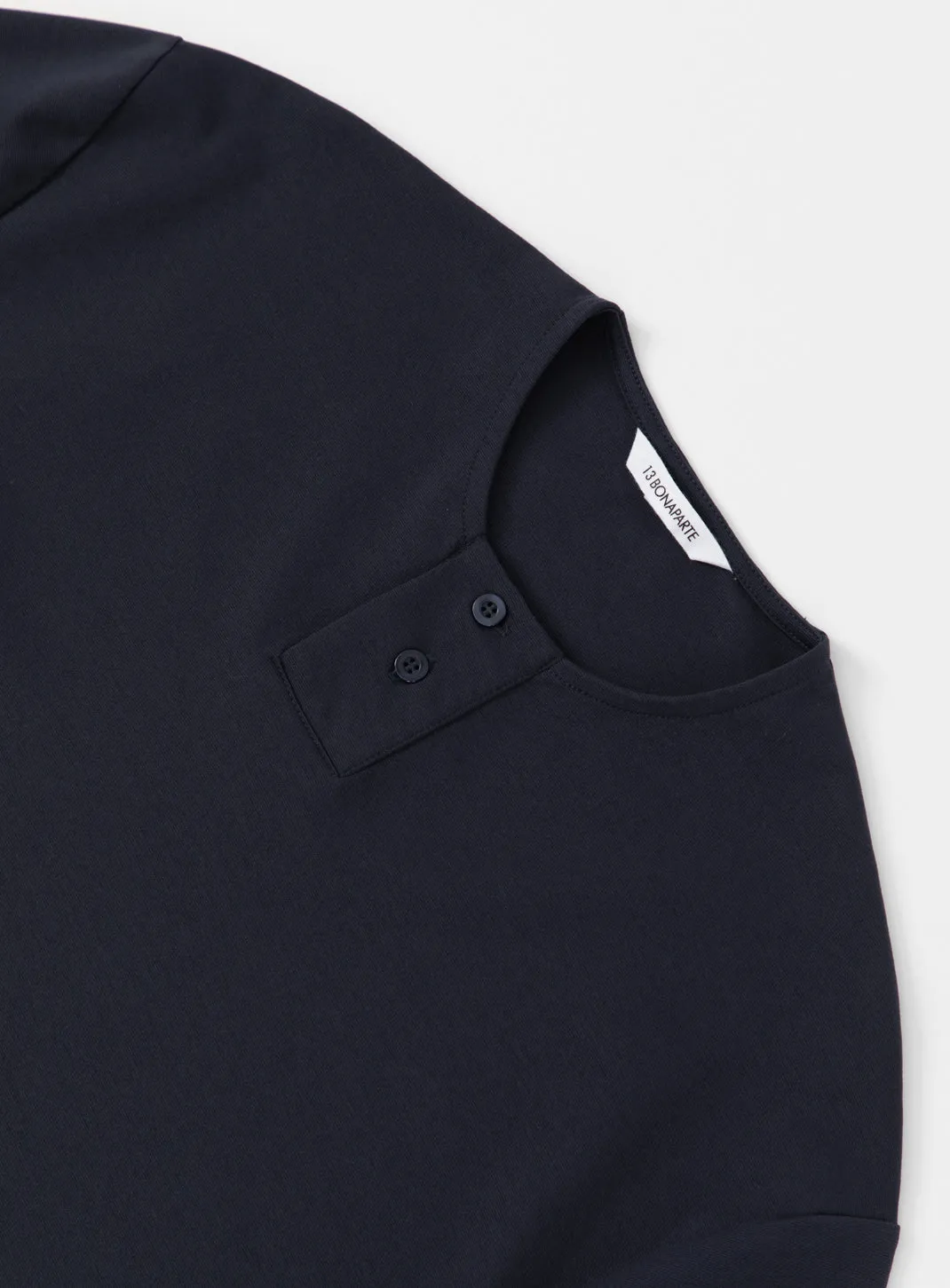 2 Buttons T-Shirt in Navy Blue Technical Knit