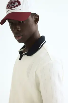 Relaxed Fit Textured-knit polo shirt - Crème — photo 3