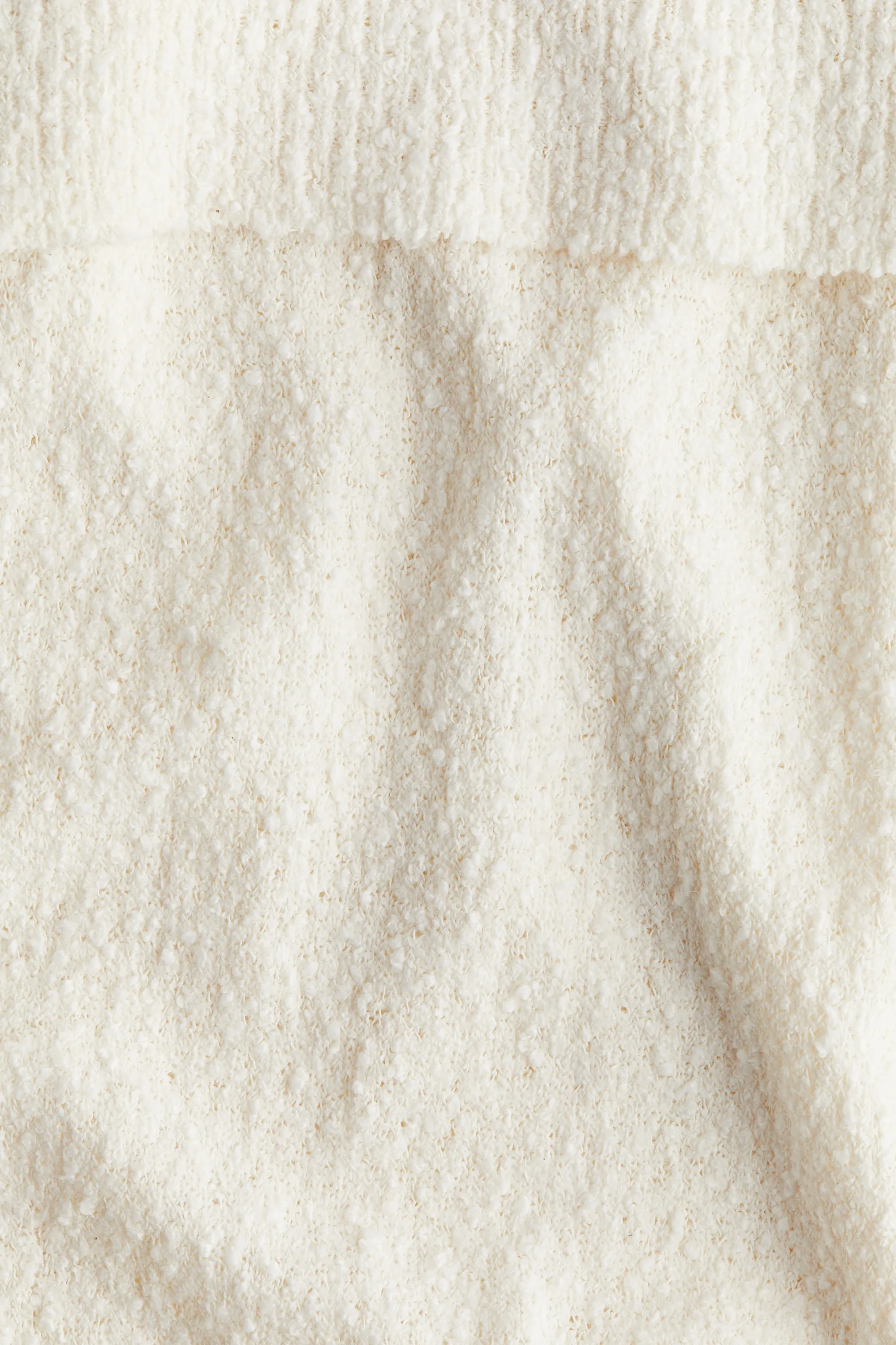 Robe épaules nues en maille bouclette - Crème