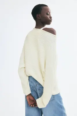Pull en maille côtelée avec encolure bateau - Crème — photo 3