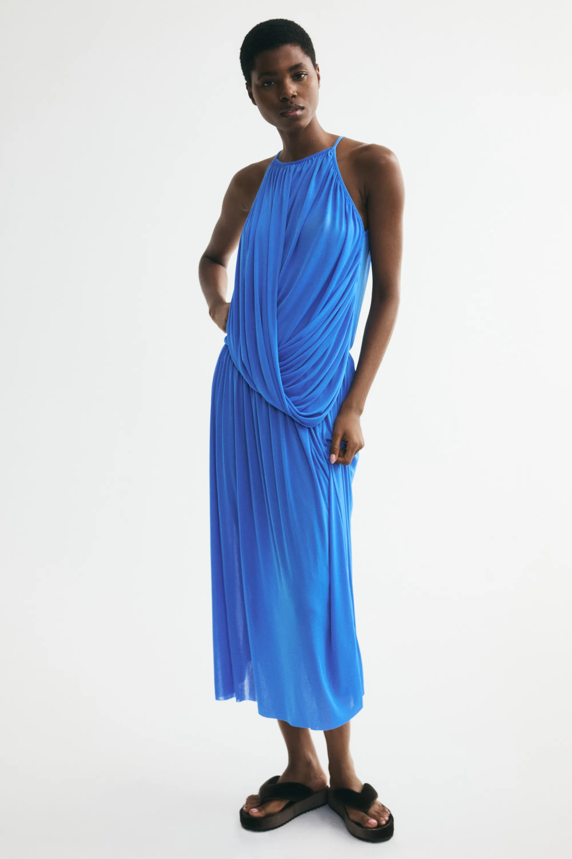 Robe à effet drapé avec bretelles fines - Bleu vif