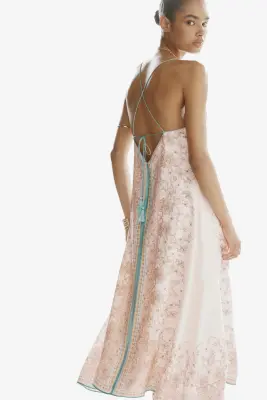 Robe trapèze avec dos décolleté - Rose clair/motif cachemire — photo 2
