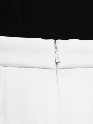 Jupe à volants en crêpe blanc Prix boutique 560€ Taille 38 — photo 5