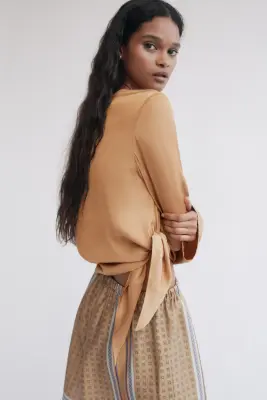 Top asymétrique avec liens à nouer - Beige foncé — photo 2