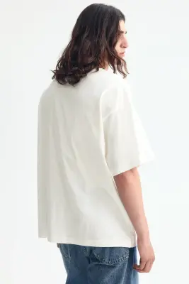 T-shirt Oversized Fit en coton - Ivoire — photo 3