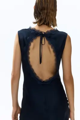 Robe à dos ouvert avec dentelle - Bleu foncé — photo 3