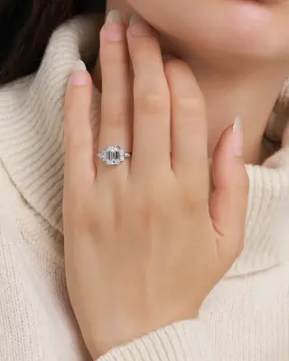 BAGUE NÉRÉE - Or blanc 18 carats — photo 2