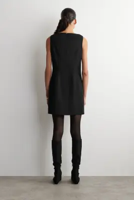 ROBE TAILLEUR COURTE EN LAINE MÉRINOS MÉLANGÉE - NOIR — photo 4