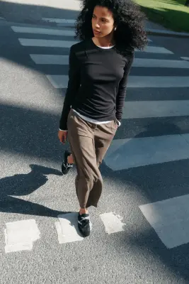 Pantalon chic avec jambes barrel - Marron/carreaux — photo 1