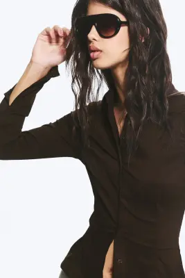Chemise boutonnée ajustée - Marron foncé — photo 1