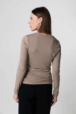 T-shirt en viscose et élasthanne — photo 4