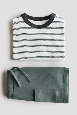 Ensemble 2 pièces T-shirt et short - Vert kaki/rayures grises — photo 1