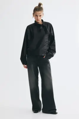 Veste en tissu enduit avec col à nouer - Noir — photo 2