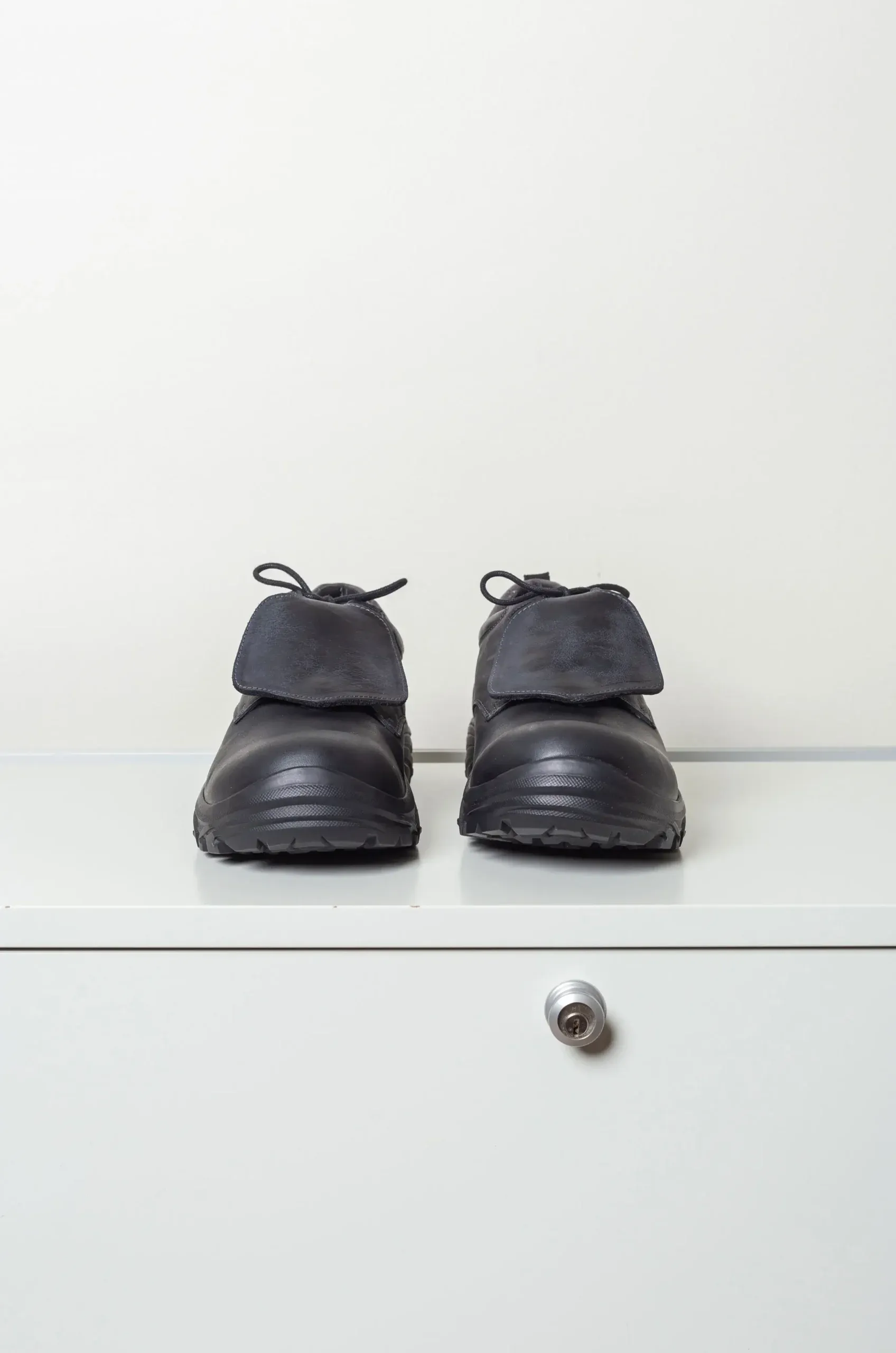 PARACIA x Colin Meridith – Non-Safety Shoe – Off Black