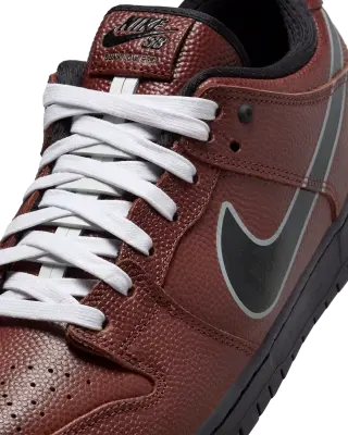 Chaussure Nike sb dunk low pro x Limosine — photo 2