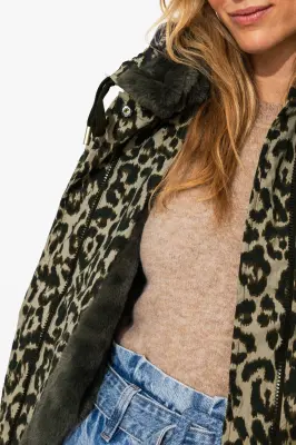 Parka fourrée motif léopard — photo 5
