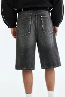Short Baggy en denim avec coutures tournantes - Gris denim foncé — photo 2