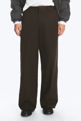 Pantalon chino Emil coupe ample - Marron foncé — photo 2