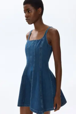 Robe en denim avec jupe évasée - Bleu denim — photo 1