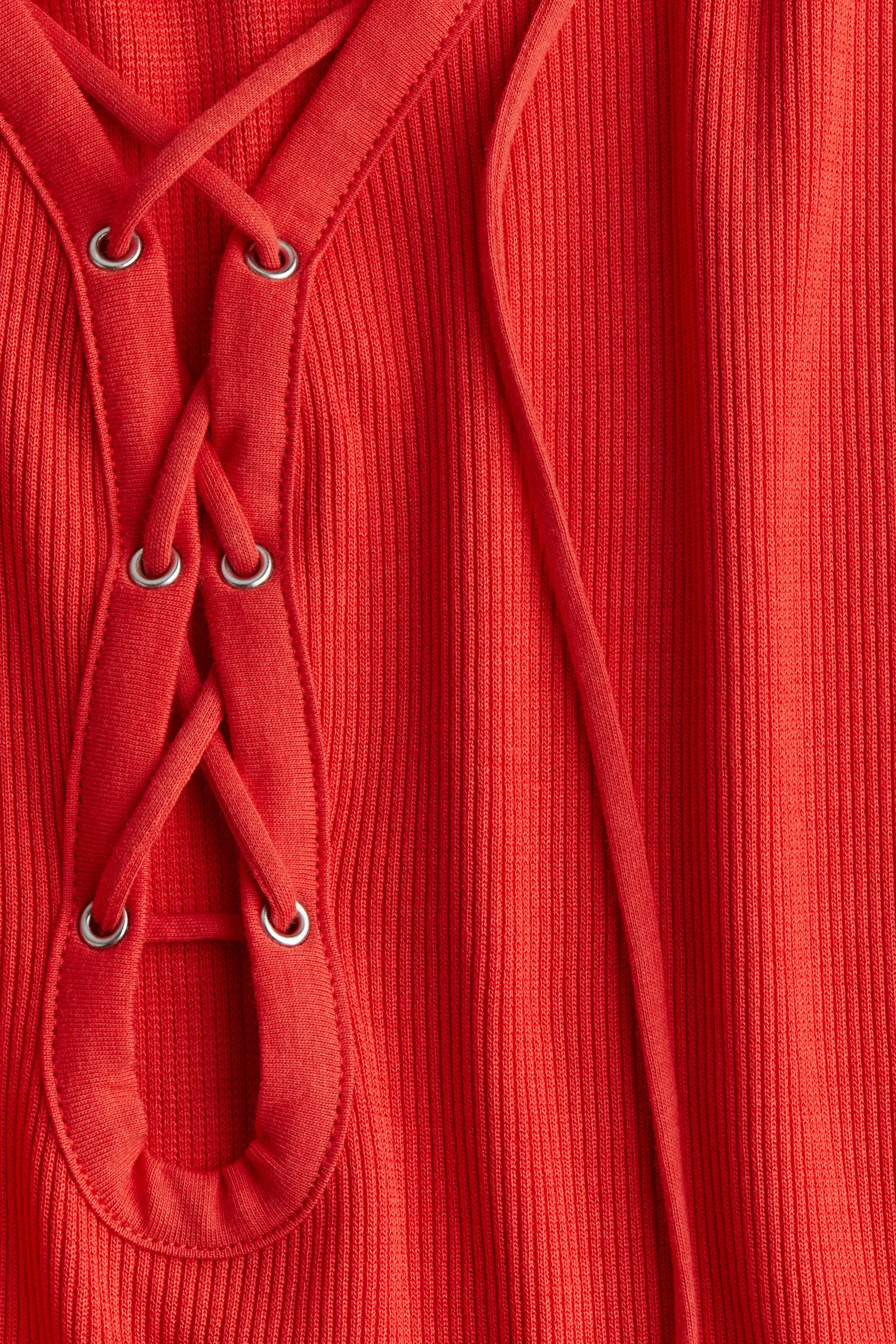 Robe côtelée avec laçage - Rouge
