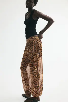 Pantalon ballon en mesh - Beige foncé/imprimé léopard — photo 2