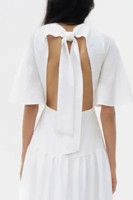Robe à étages avec détail à nouer - Blanc — photo 2