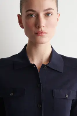 ROBE COURTE EN MAILLE DE COTON À DÉTAILS POCHES - BLEU MARINE — photo 2