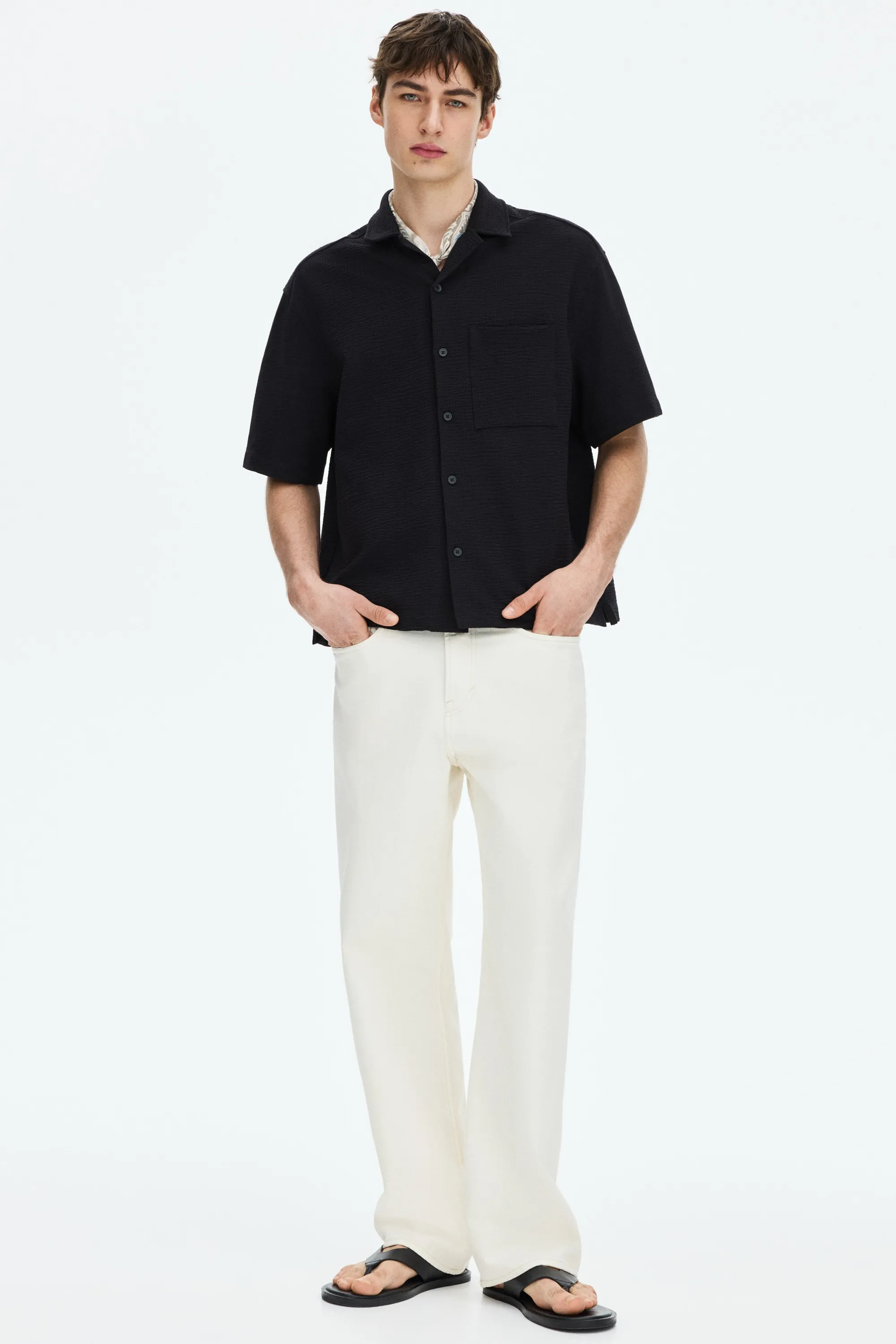 Chemise gaufrée Relaxed Fit avec col cubain - Noir