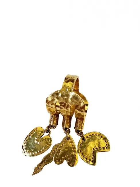 Bague en laiton doré avec charms Prix boutique 390€ Taille 56