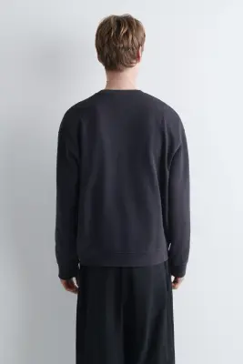 SWEAT EN COTON DÉLAVÉ - BLEU MARINE — photo 4