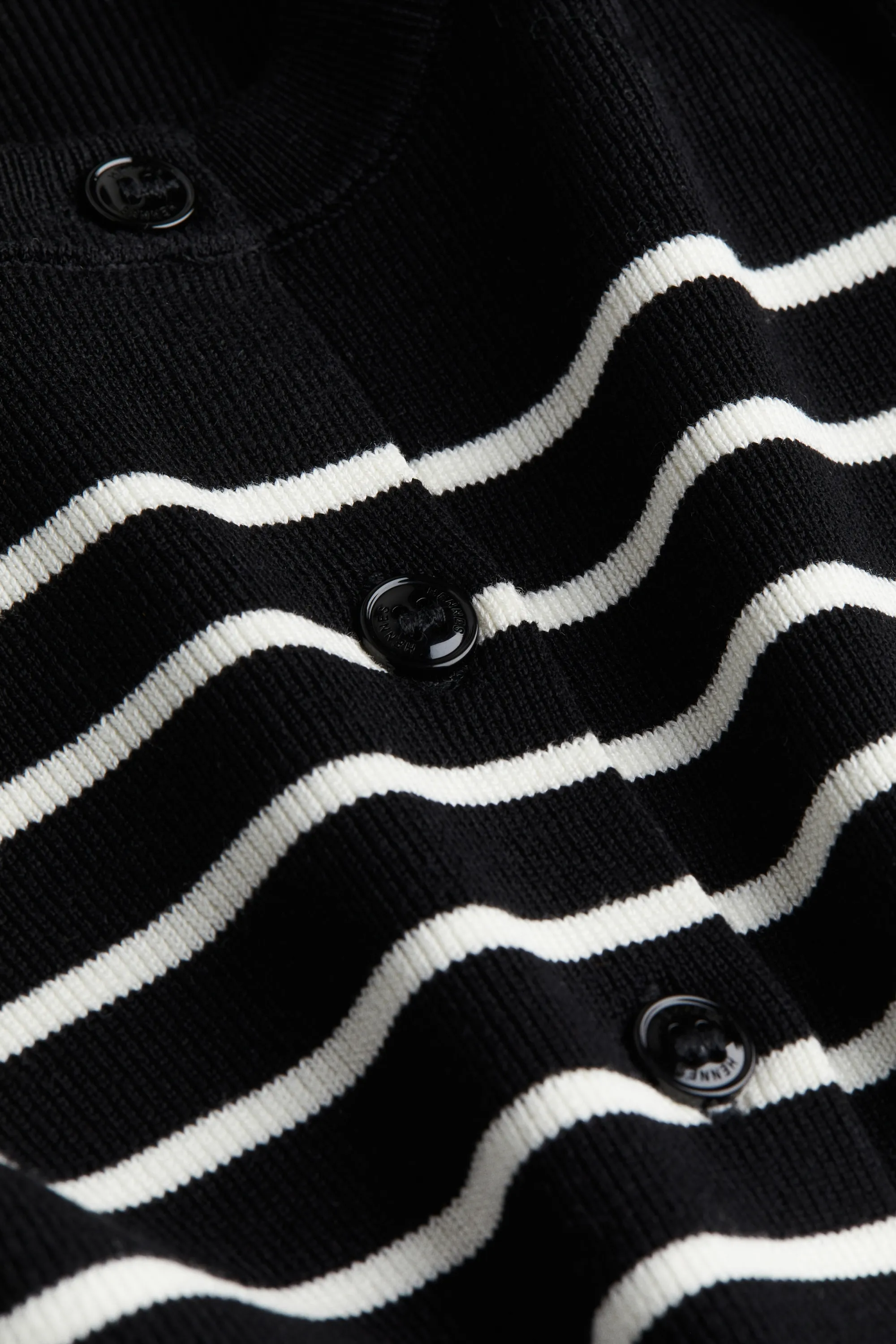Gilet en maille fine - Noir/rayures blanches